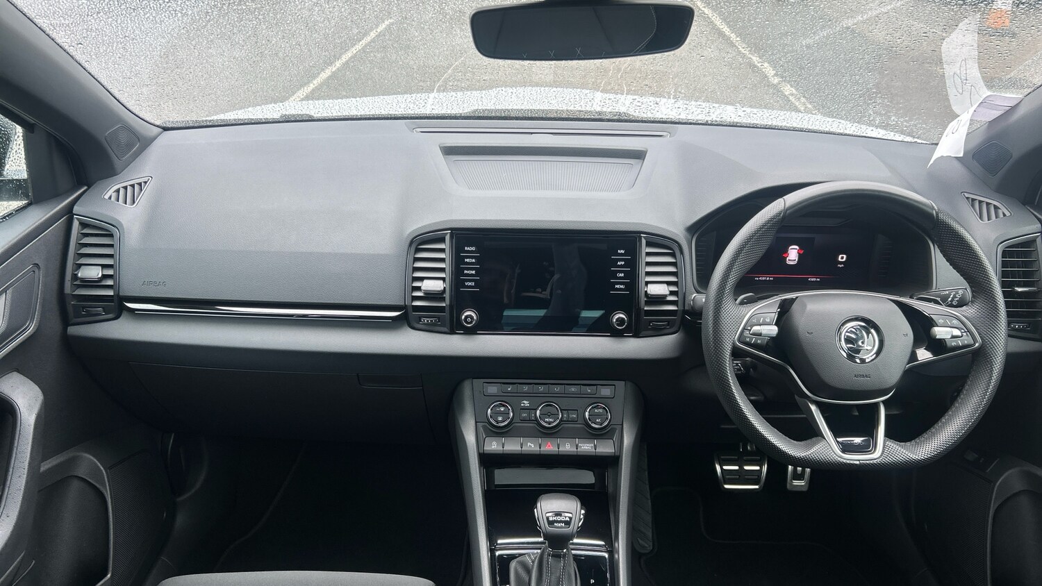 Used Skoda Karoq 2025 for sale - 75959398: Photo 9