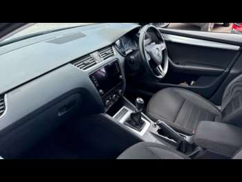 Used Skoda Octavia 2019 for sale - 75190862: Photo
