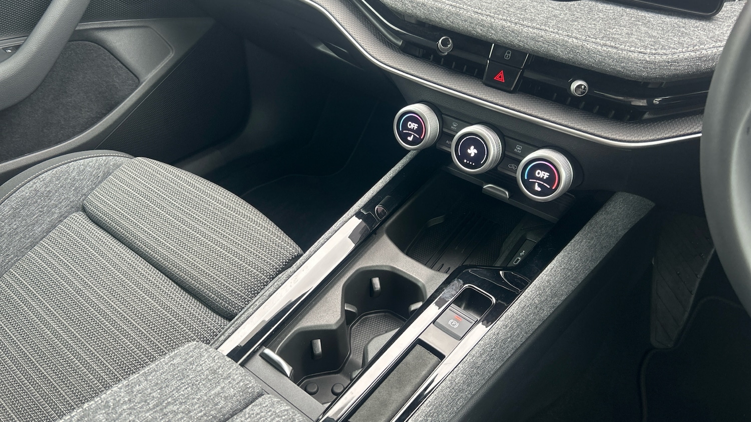 Used Skoda Superb 2024 for sale - 75968984: Photo 14