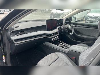 Used Skoda Superb 2024 for sale - 75968984: Photo