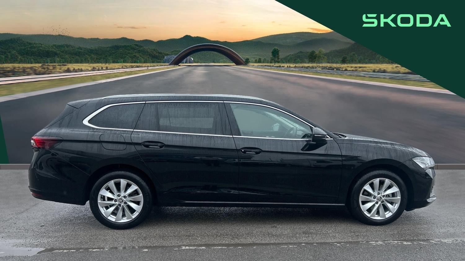 Used Skoda Superb 2024 for sale - 75968984: Photo 4