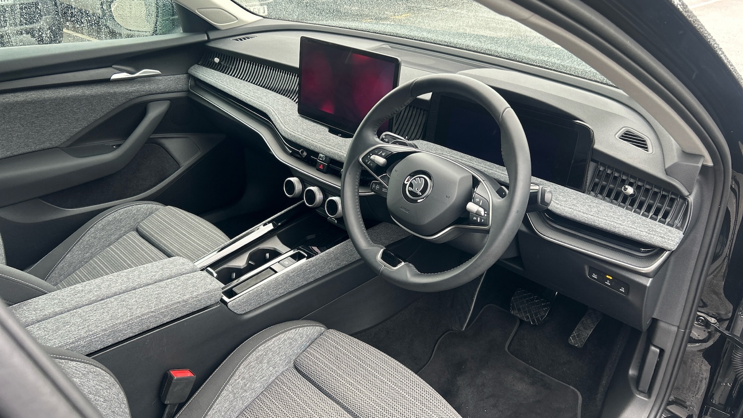 Used Skoda Superb 2024 for sale - 75968984: Photo 6