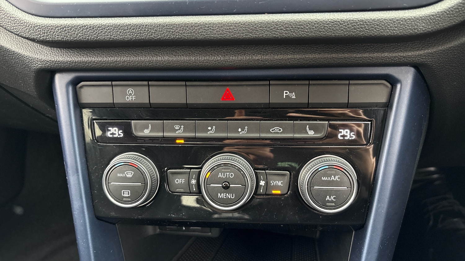 Used Volkswagen T-Roc 2020 for sale - 76412366: Photo 13