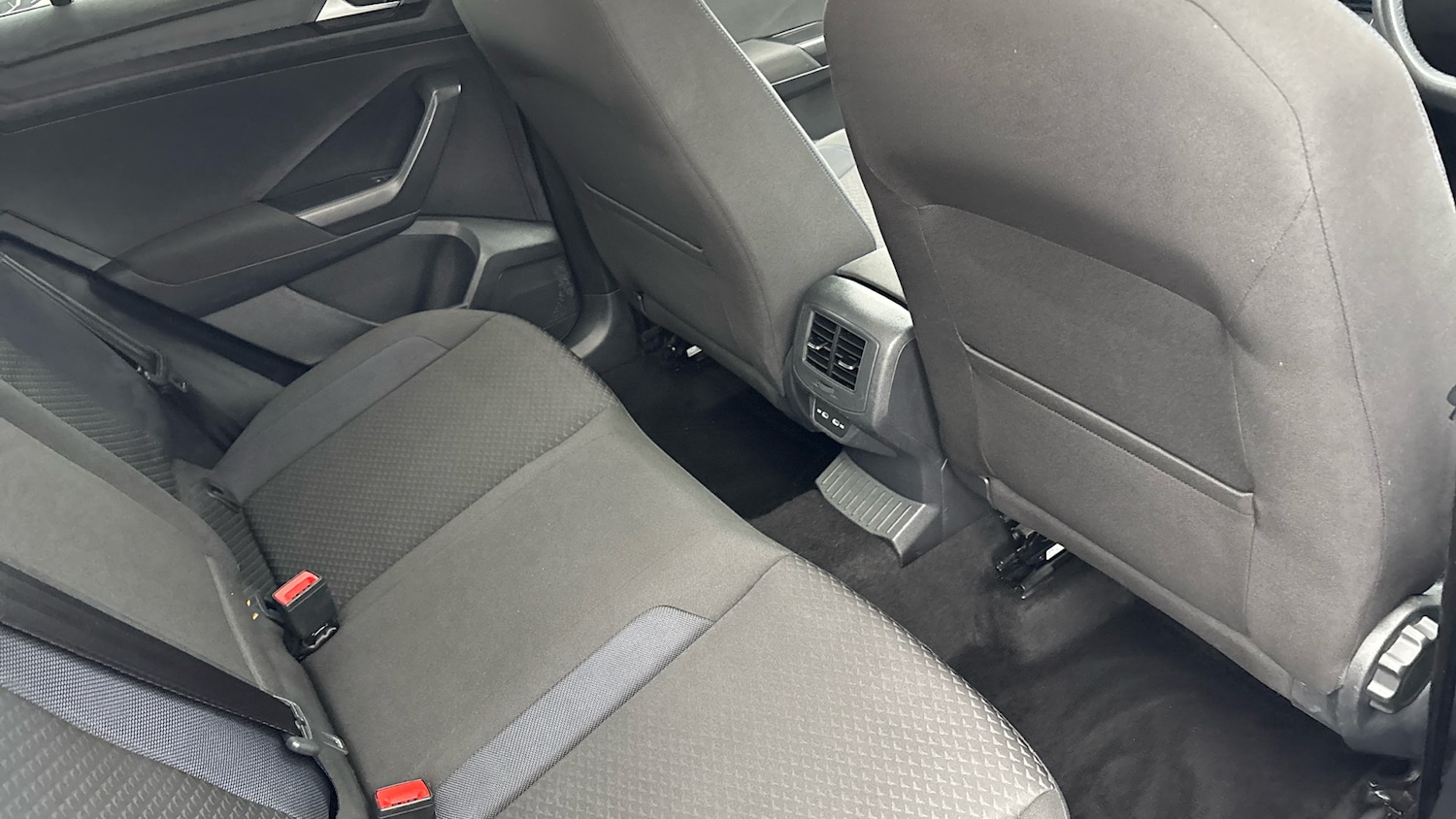 Used Volkswagen T-Roc 2020 for sale - 76412366: Photo 16