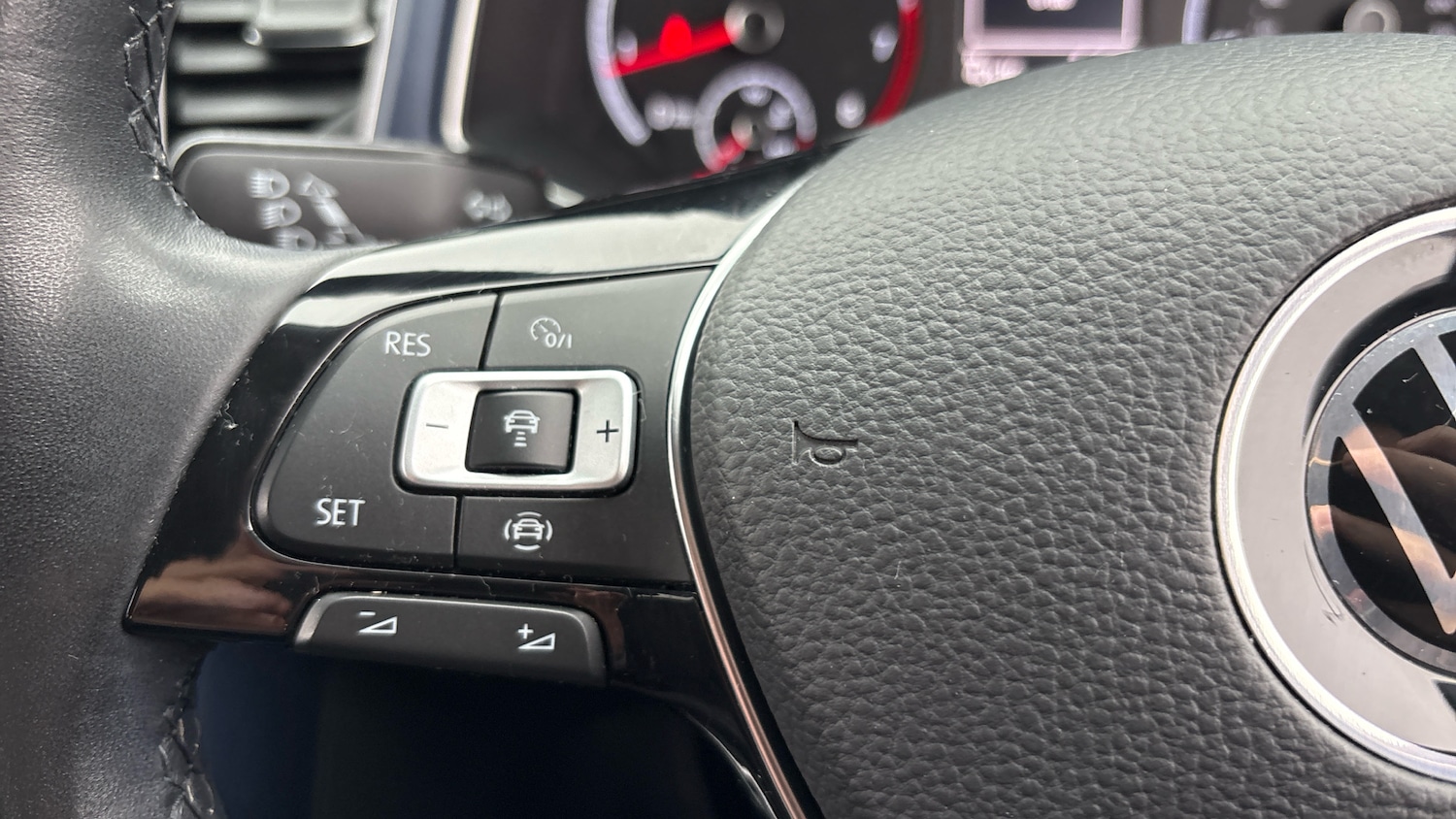 Used Volkswagen T-Roc 2020 for sale - 76412366: Photo 17