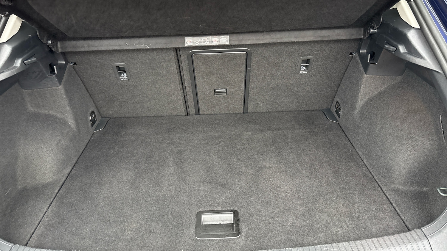 Used Volkswagen T-Roc 2020 for sale - 76412366: Photo 20