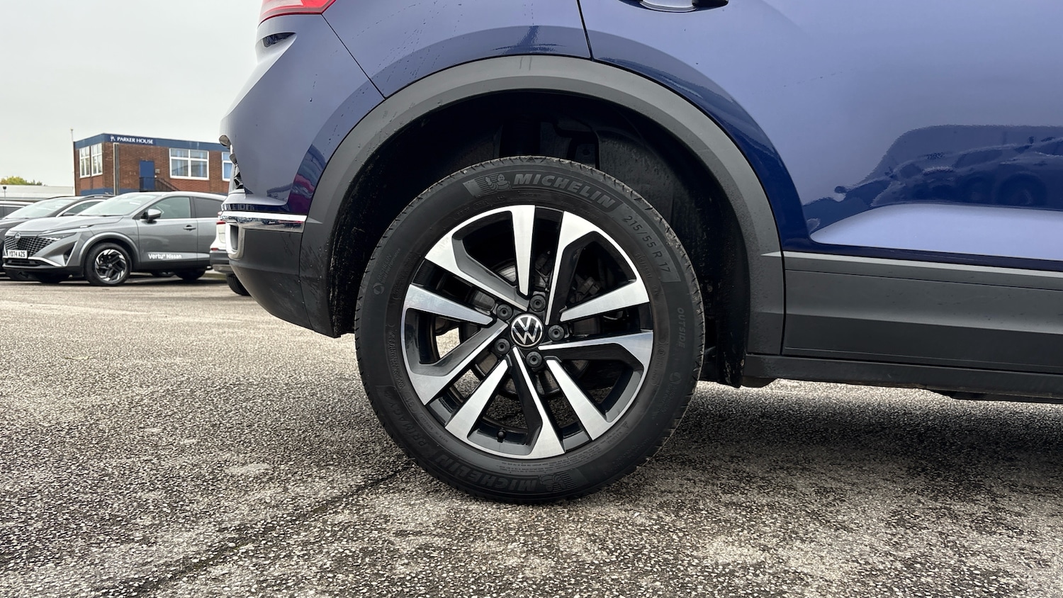 Used Volkswagen T-Roc 2020 for sale - 76412366: Photo 5