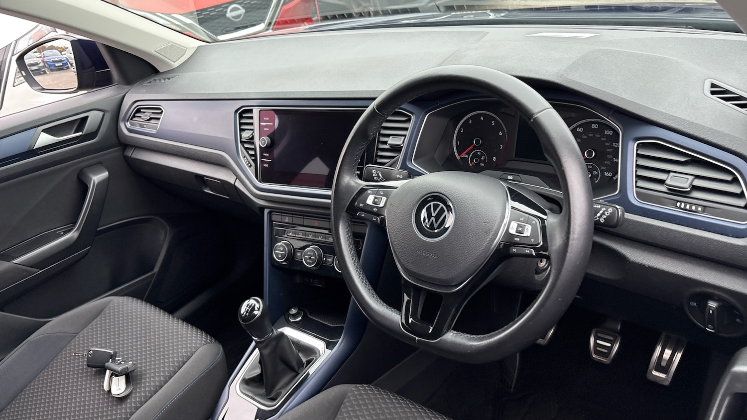 Used Volkswagen T-Roc 2020 for sale - 76412366: Photo 6