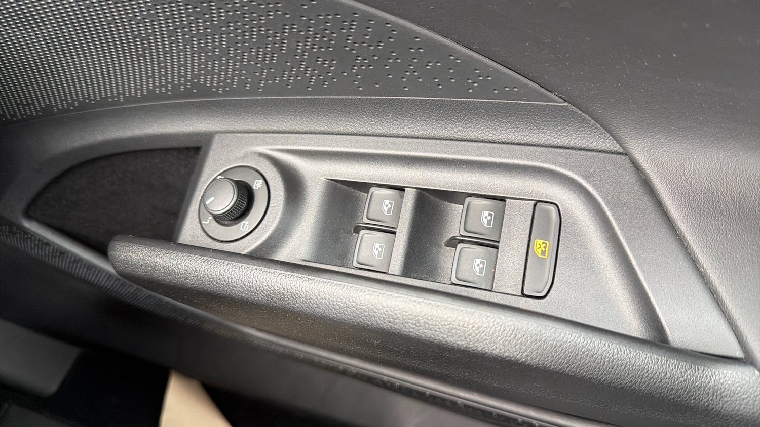 Used Skoda Enyaq 2023 for sale - 76477048: Photo 25