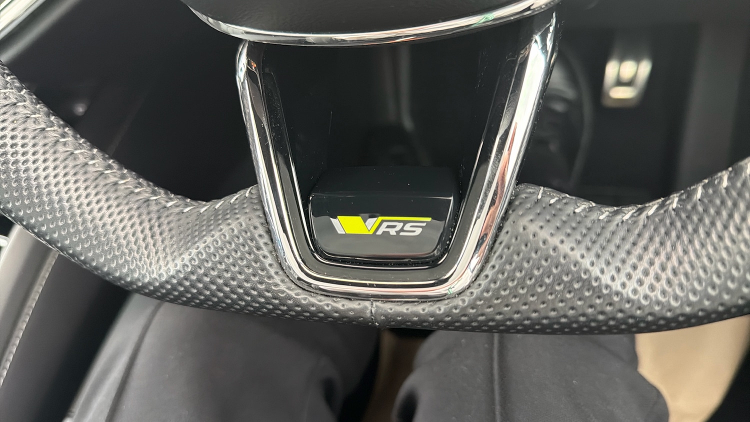 Used Skoda Enyaq 2023 for sale - 76477048: Photo 28