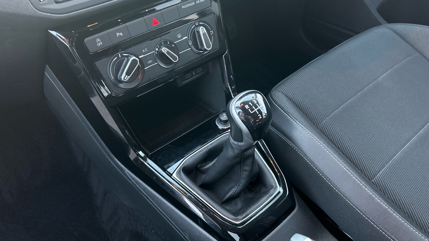 Used Volkswagen T-Cross 2022 for sale - 76737939: Photo 13