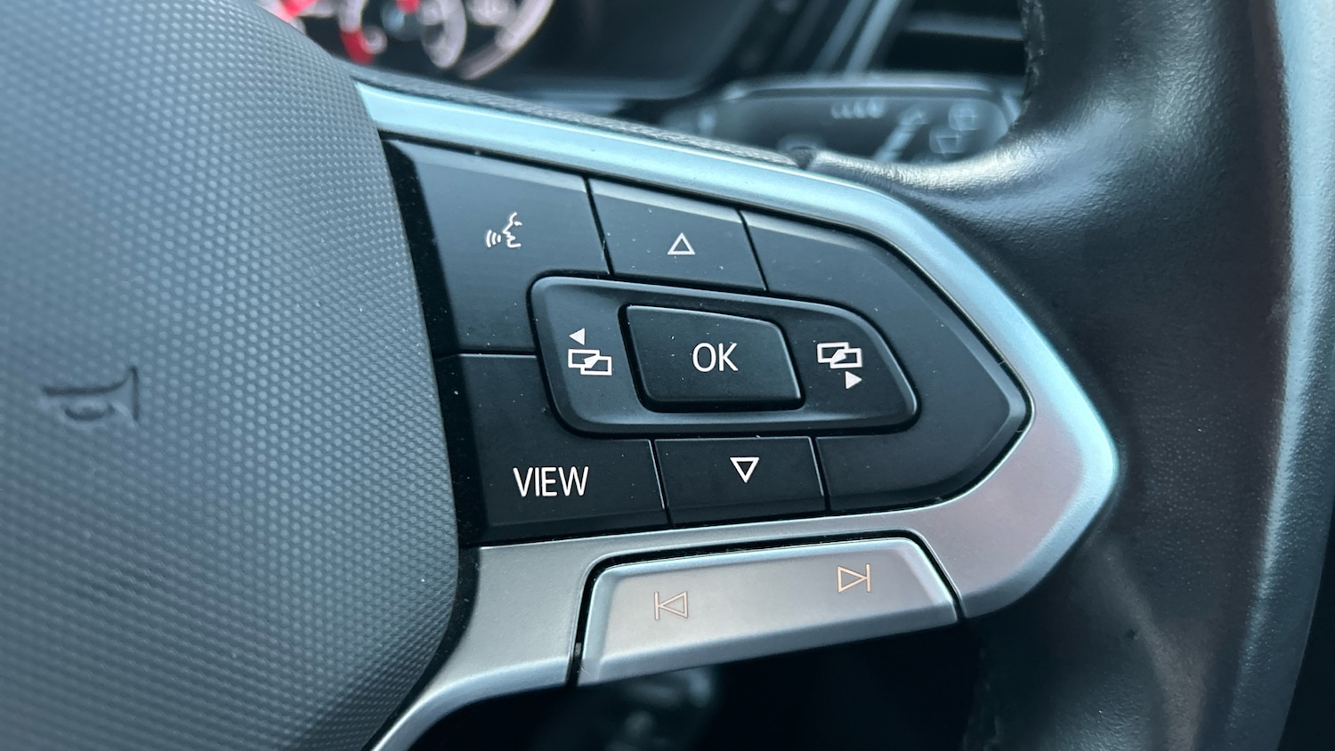 Used Volkswagen T-Cross 2022 for sale - 76737939: Photo 24