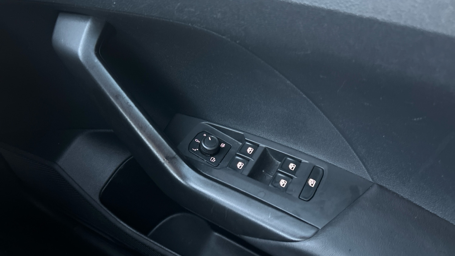 Used Volkswagen T-Cross 2022 for sale - 76737939: Photo 27