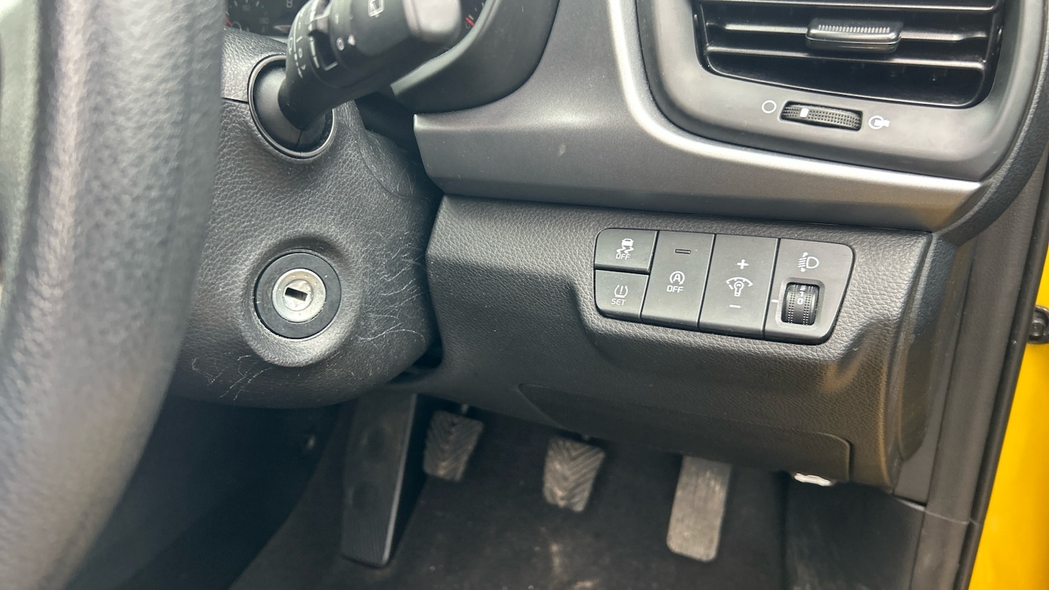 Used Kia Rio 2023 for sale - 77461526: Photo 27