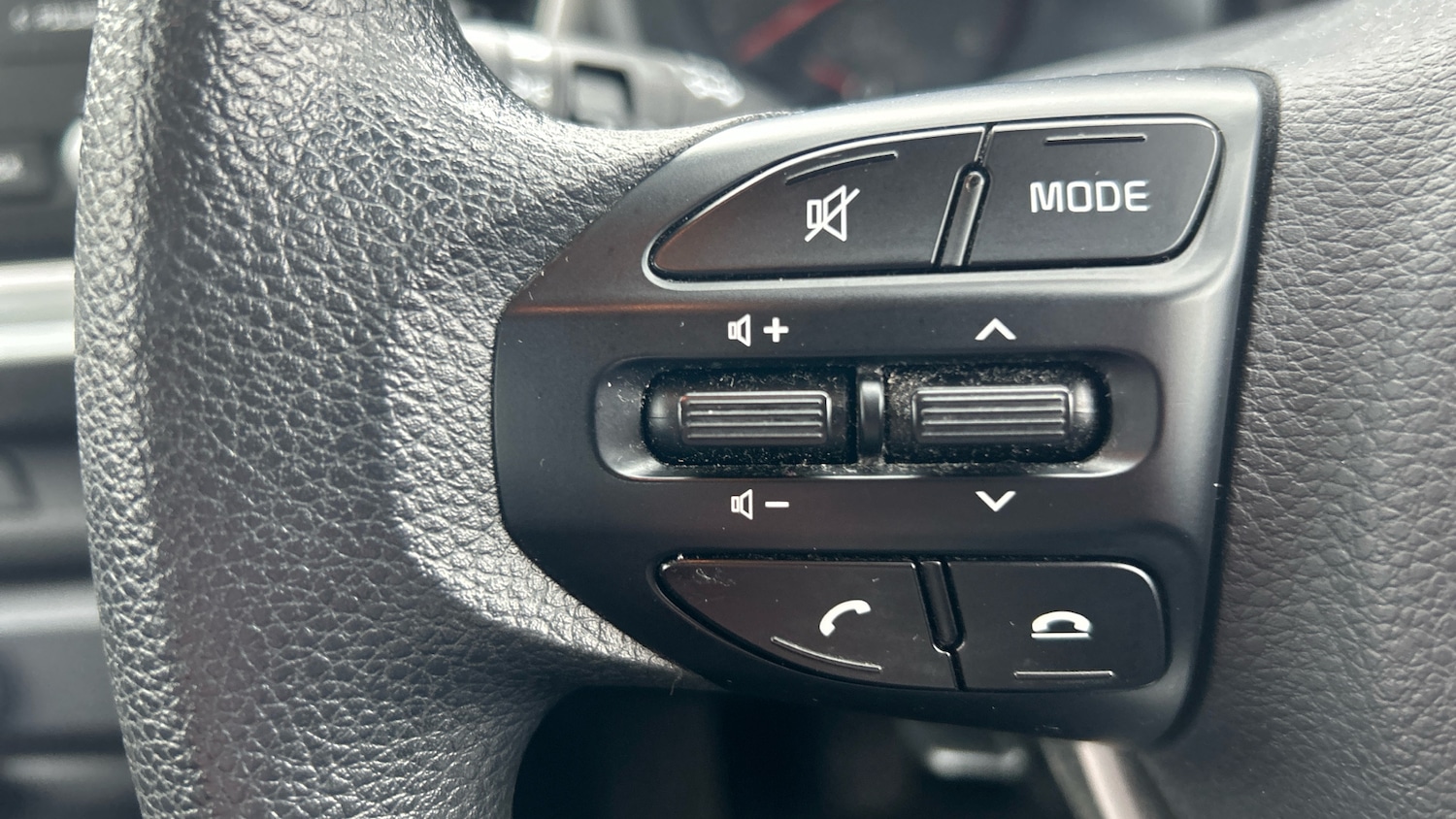 Used Kia Rio 2023 for sale - 77461526: Photo 31