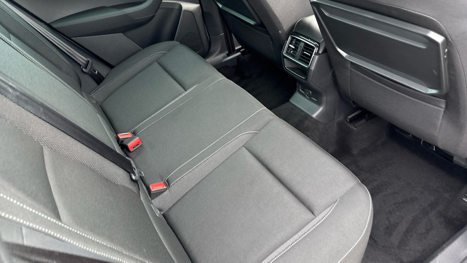 Used Skoda Karoq 2022 for sale - 76157080: Photo 16