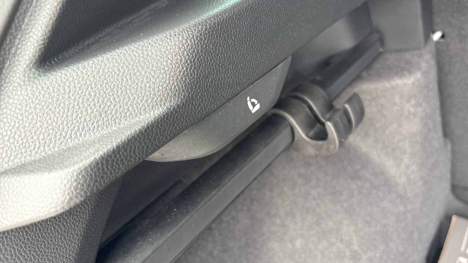 Used Skoda Karoq 2022 for sale - 76157080: Photo 22