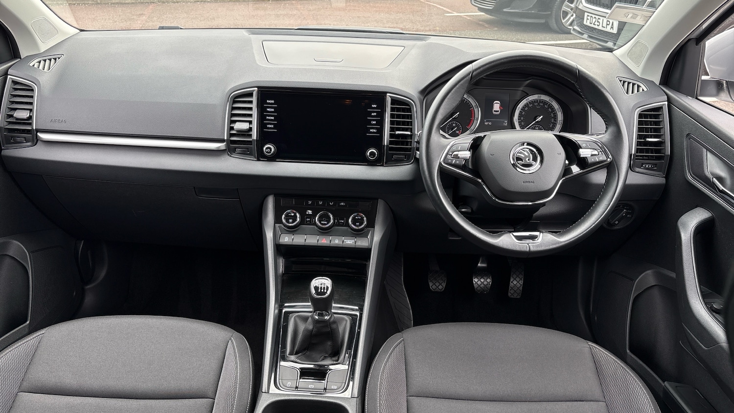 Used Skoda Karoq 2022 for sale - 76157080: Photo 9
