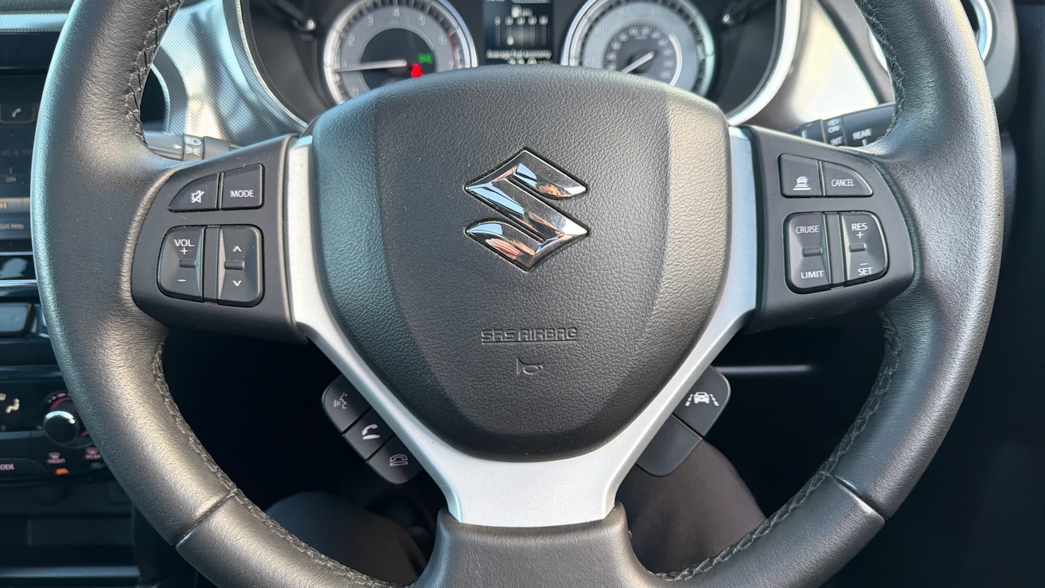 Used Suzuki Vitara 2019 for sale - 77136127: Photo 34