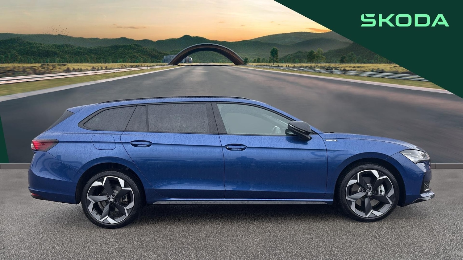 Used Skoda Superb 2025 for sale - 76957336: Photo 4