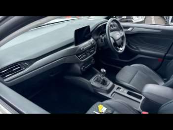 Used Ford Focus 2019 for sale - 74900410: Photo