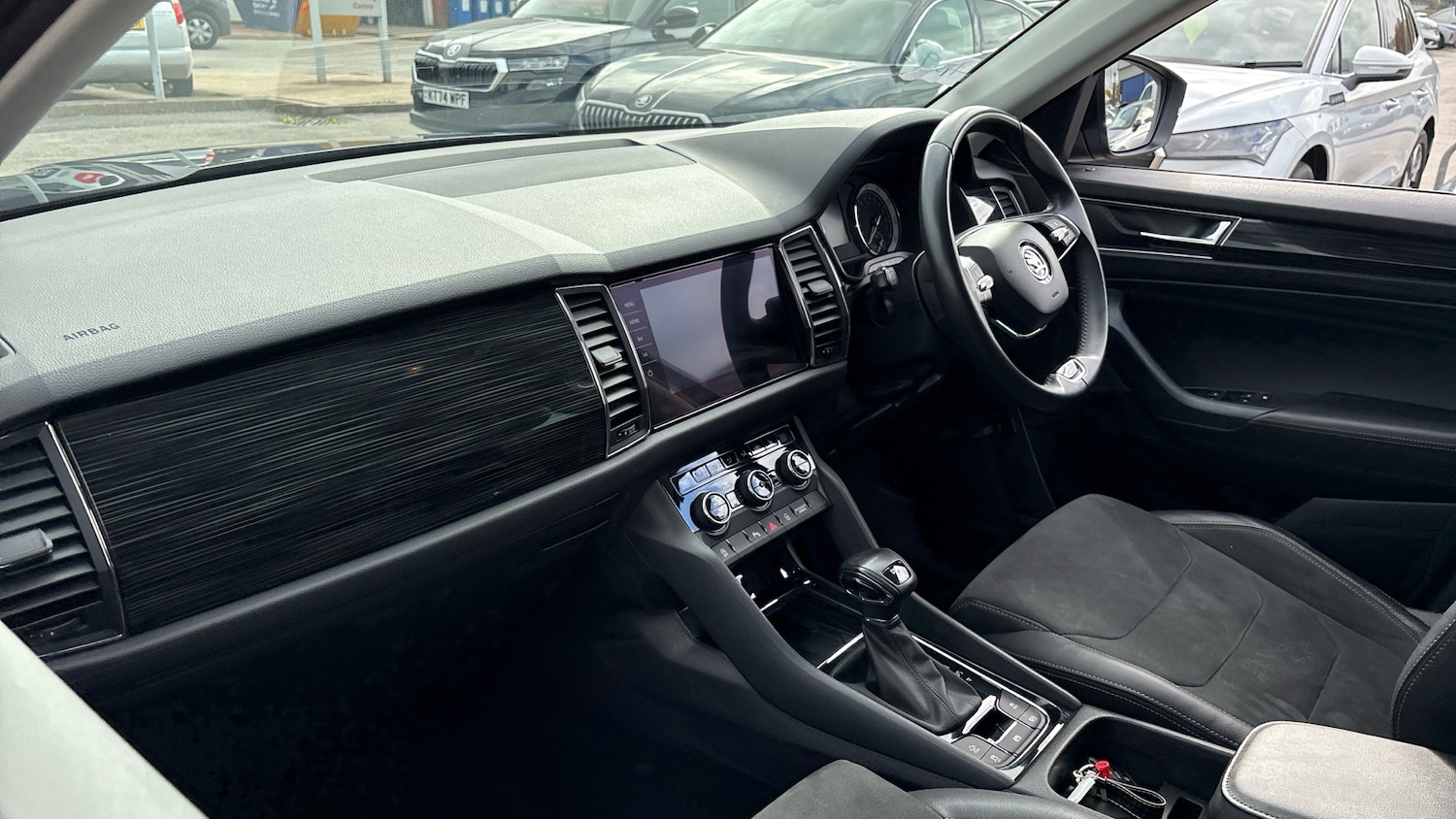 Used Skoda Kodiaq 2020 for sale - 76366938: Photo 2