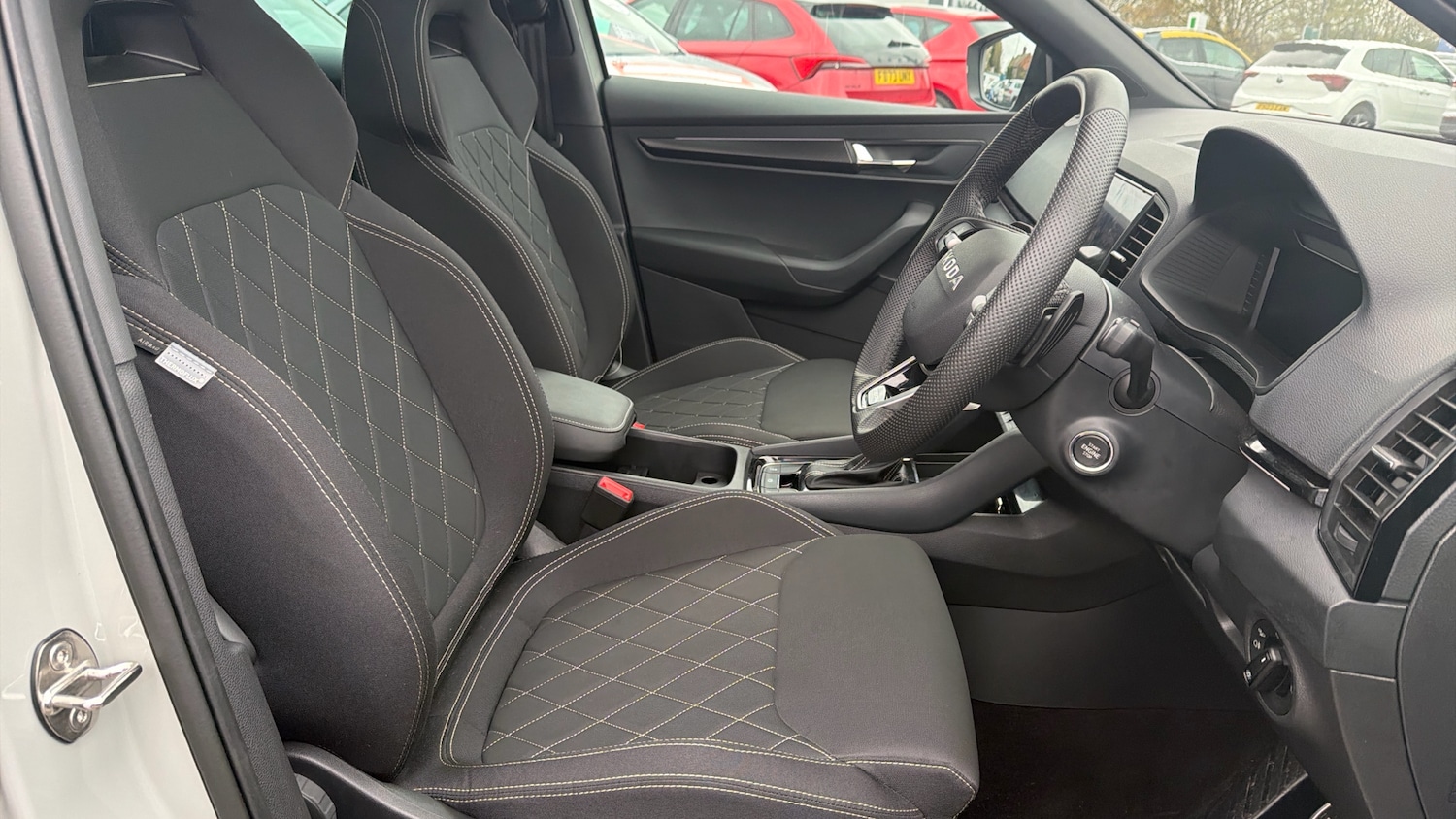 Used Skoda Karoq 2025 for sale - 76532568: Photo 15