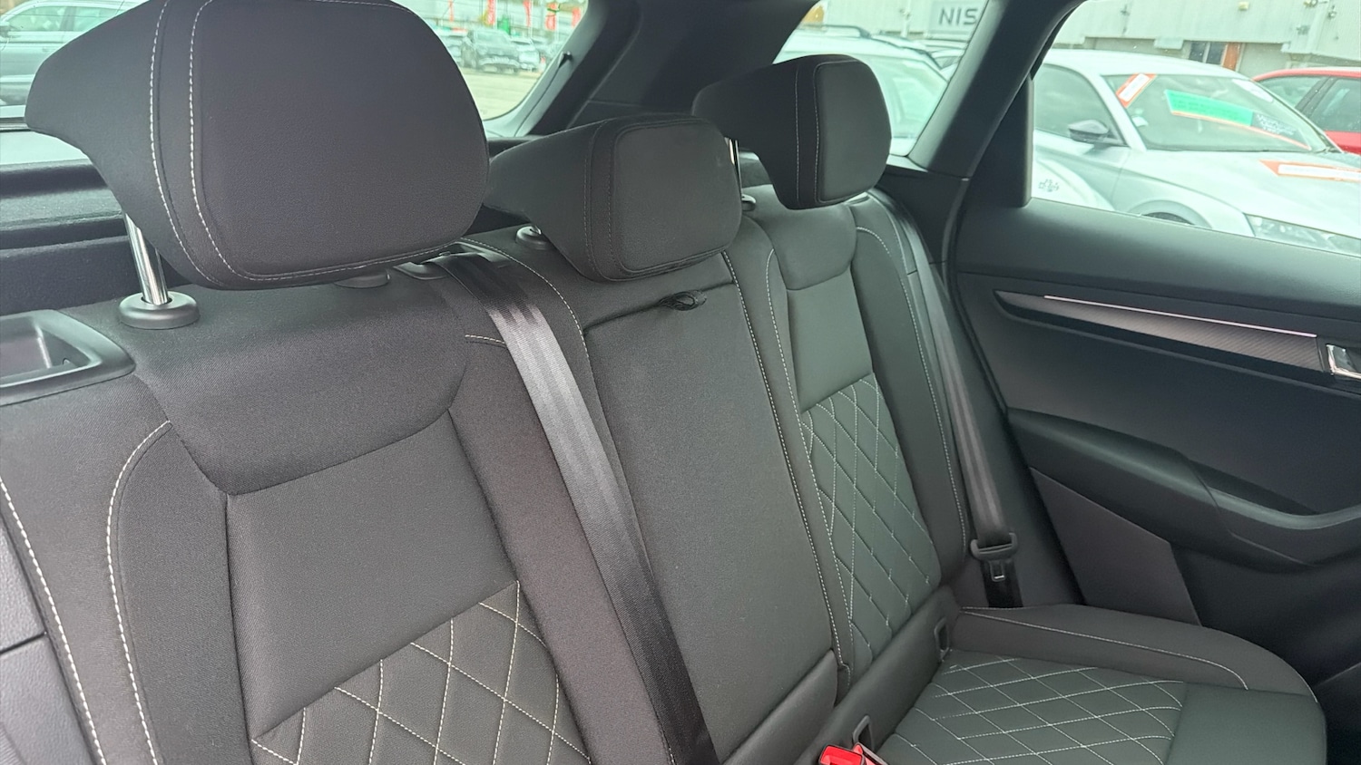 Used Skoda Karoq 2025 for sale - 76532568: Photo 16