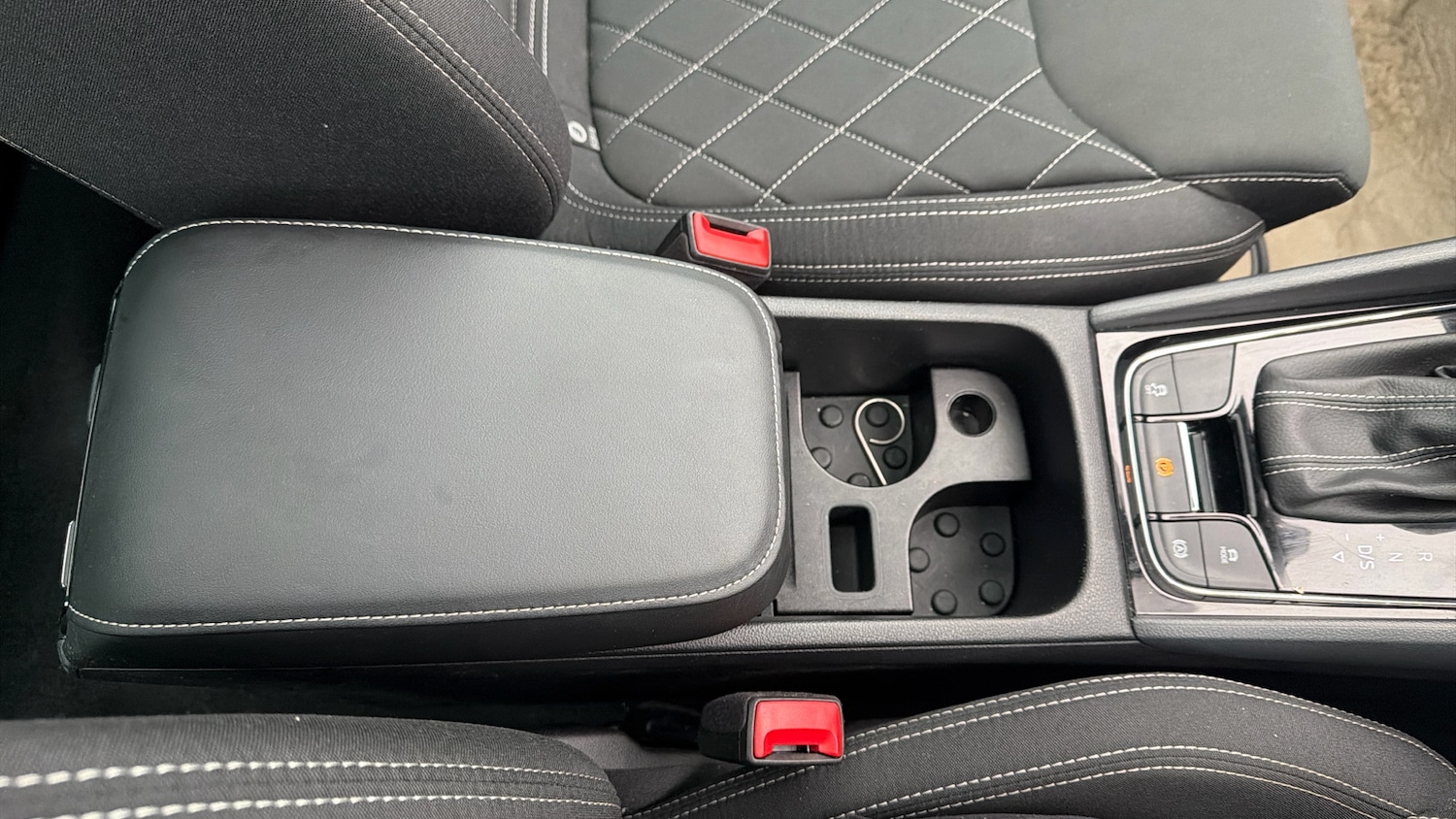 Used Skoda Karoq 2025 for sale - 76532568: Photo 26