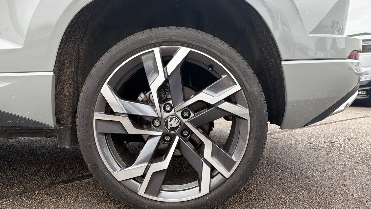 Used Skoda Karoq 2025 for sale - 76532568: Photo 5