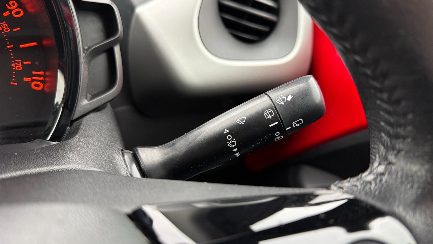 Used Toyota AYGO 2016 for sale - 77077232: Photo 22