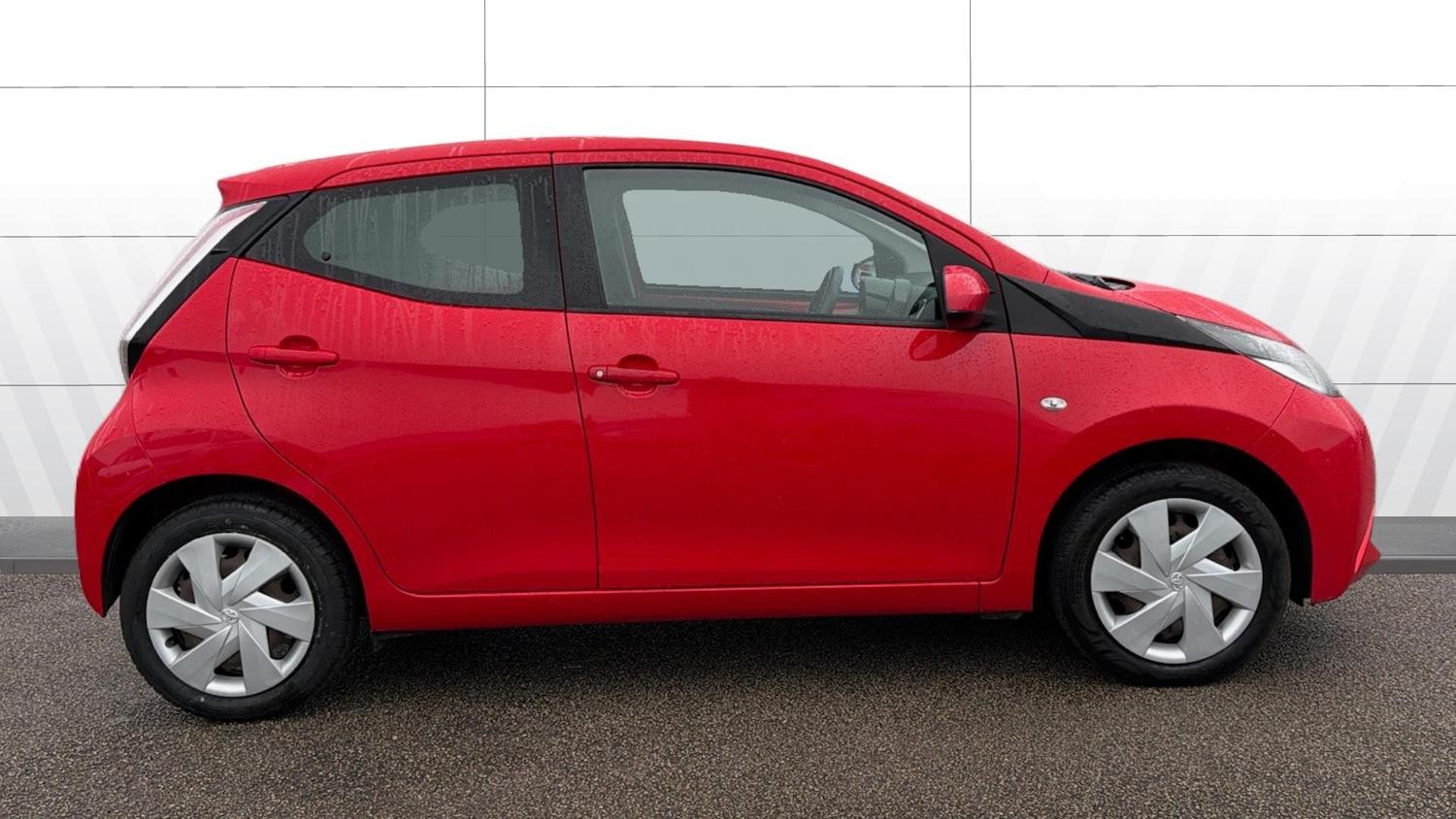 Used Toyota AYGO 2016 for sale - 77077232: Photo 5