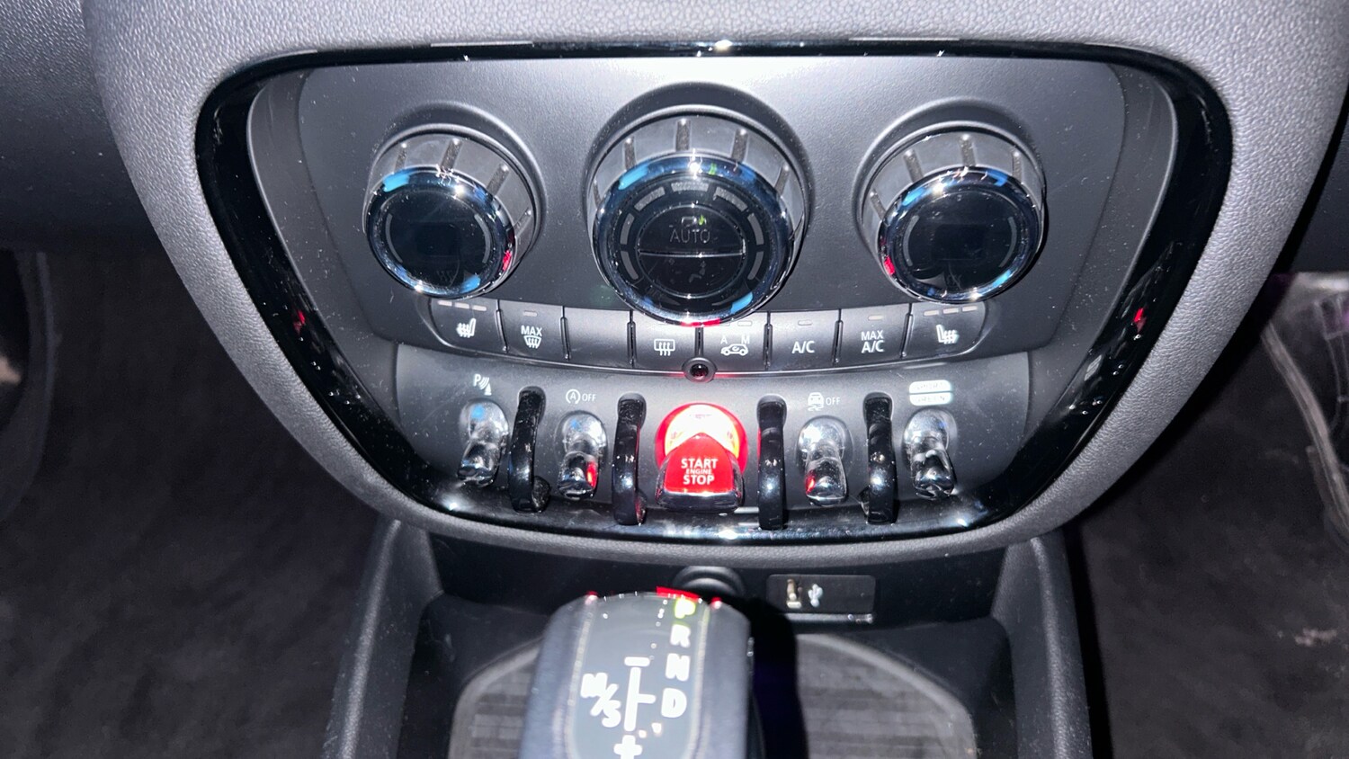 Used MINI Clubman 2018 for sale - 76921185: Photo 30