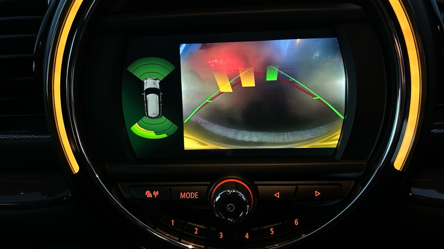 Used MINI Clubman 2018 for sale - 76921185: Photo 33