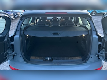 Used MINI Clubman 2018 for sale - 76921185: Photo