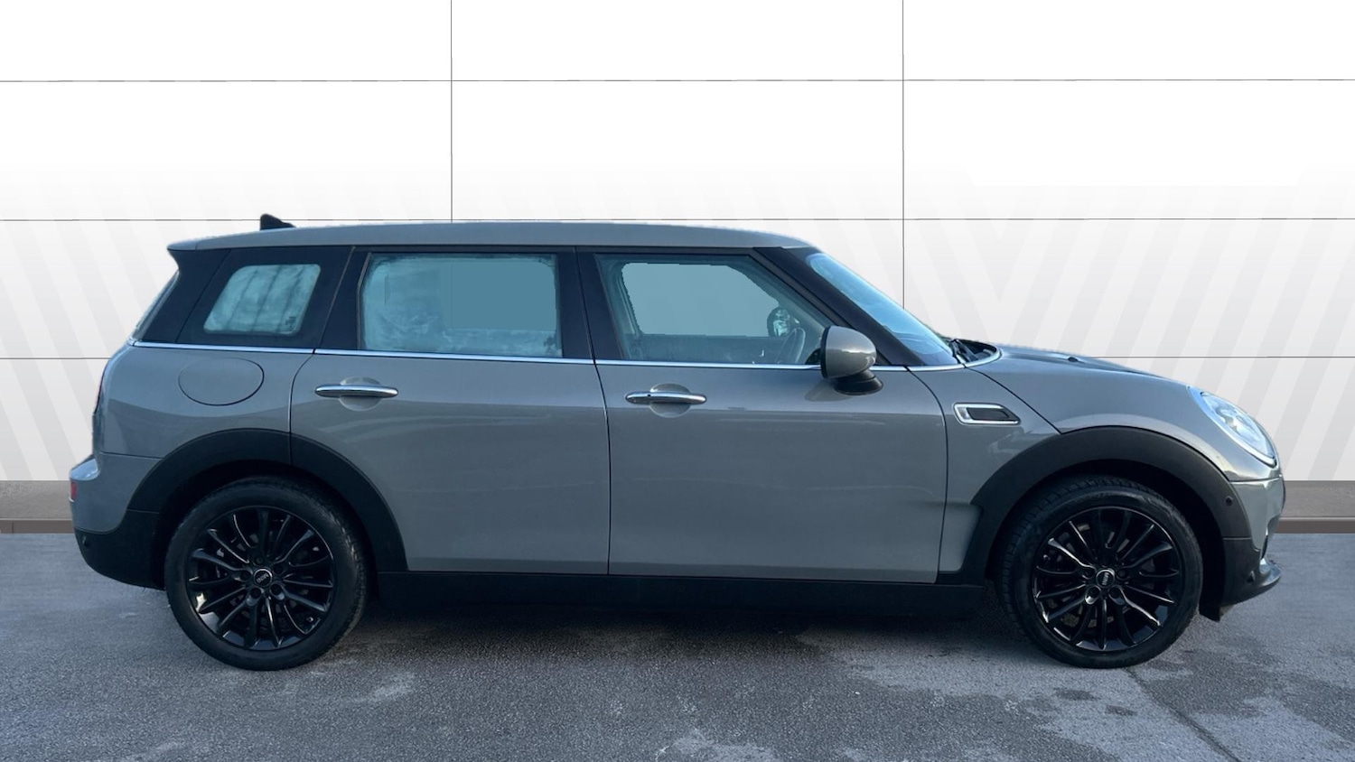 Used MINI Clubman 2018 for sale - 76921185: Photo 5