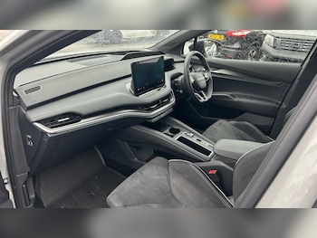 Used Skoda Enyaq 2025 for sale - 76541283: Photo