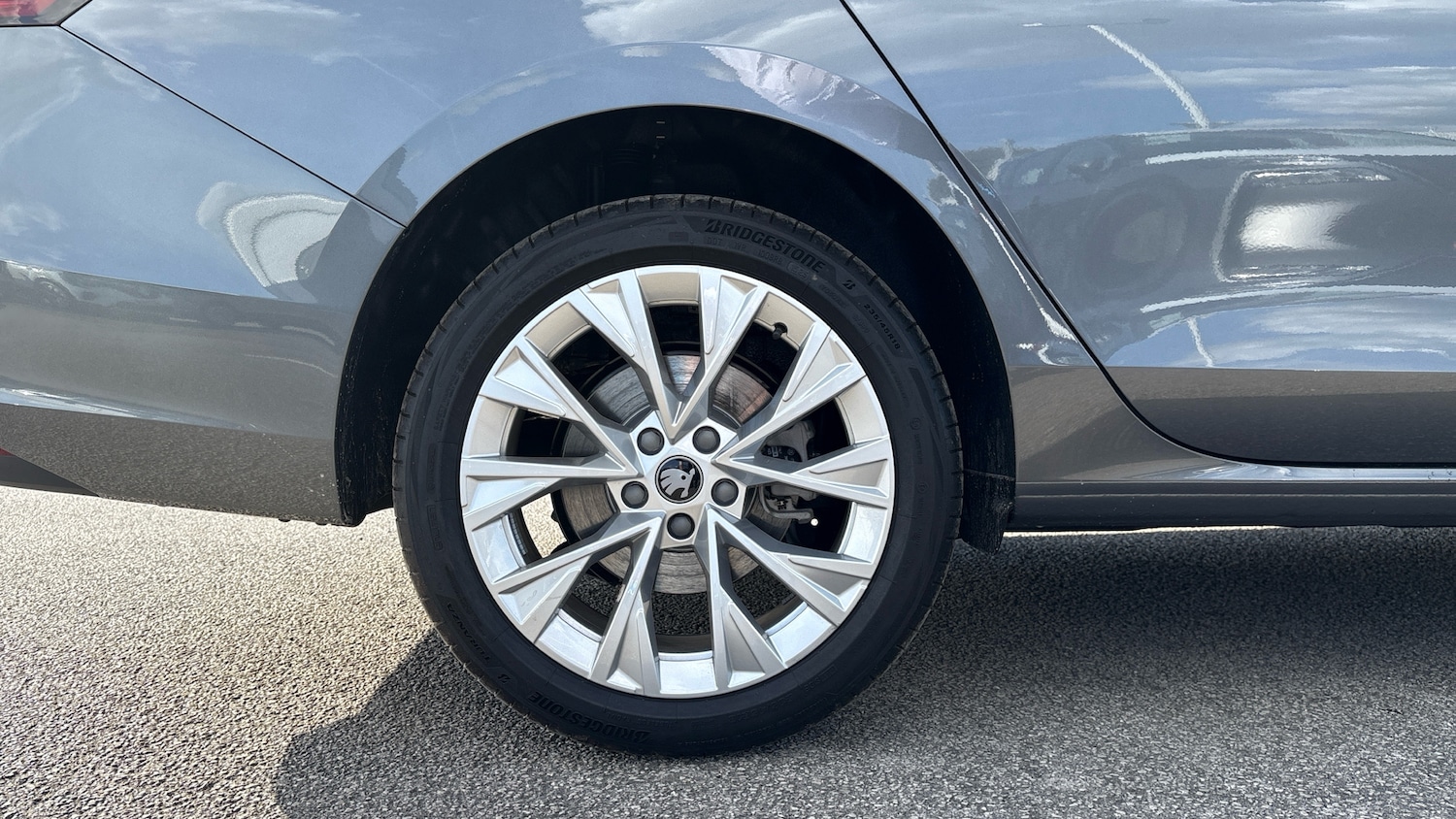Used Skoda Superb 2025 for sale - 76120098: Photo 5