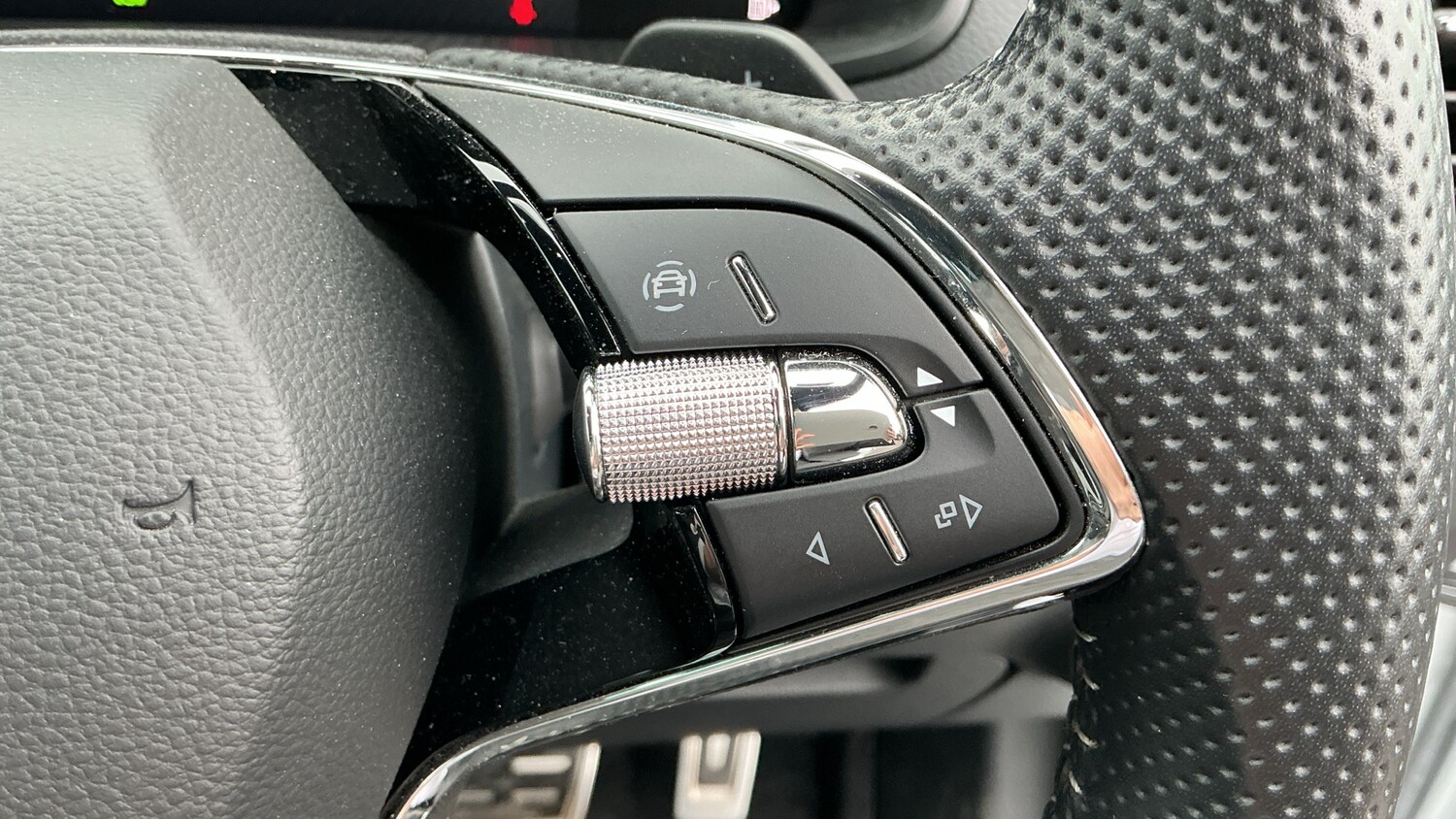 Used Skoda Karoq 2023 for sale - 77432509: Photo 18