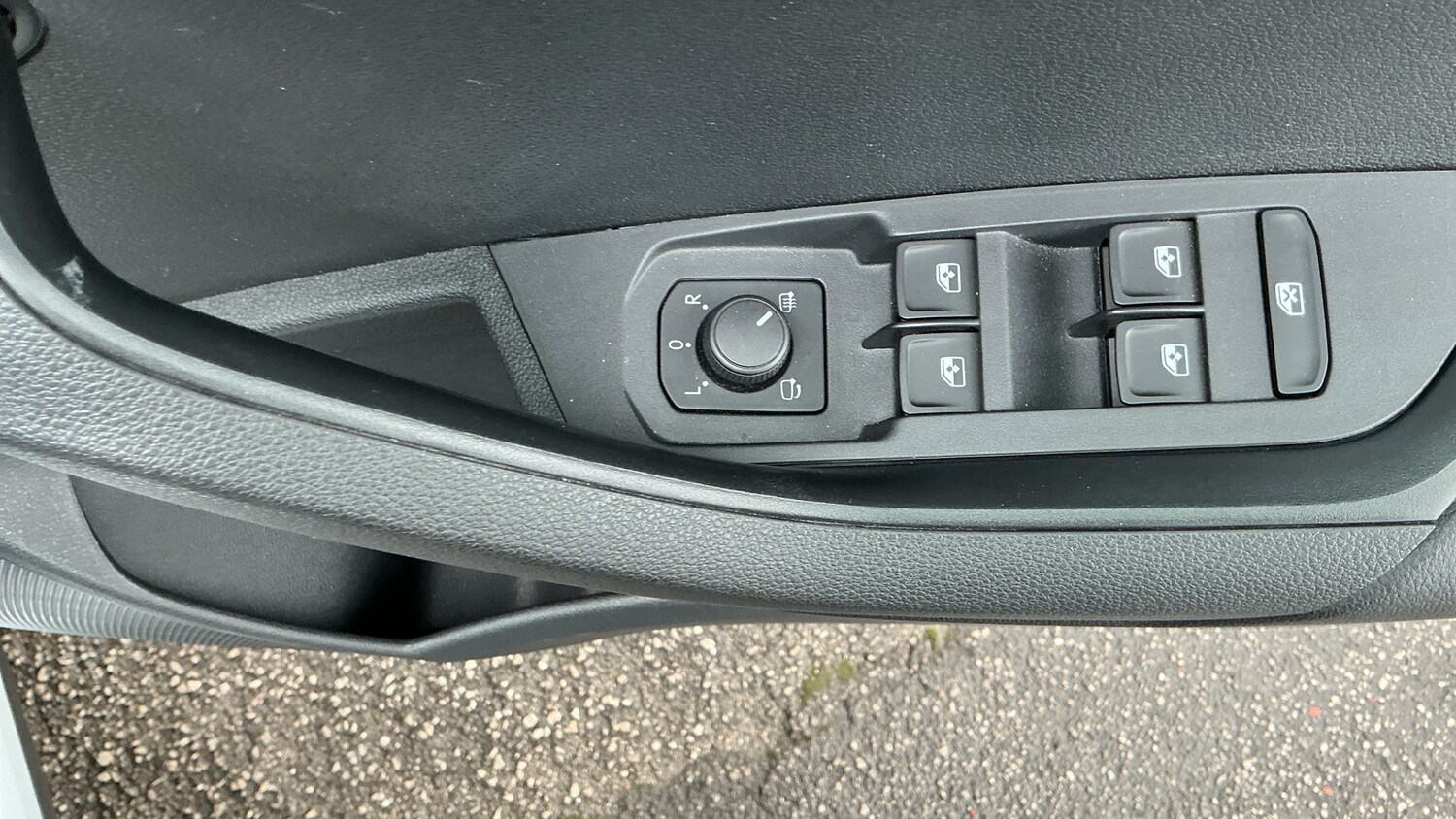 Used Skoda Karoq 2023 for sale - 77432509: Photo 19