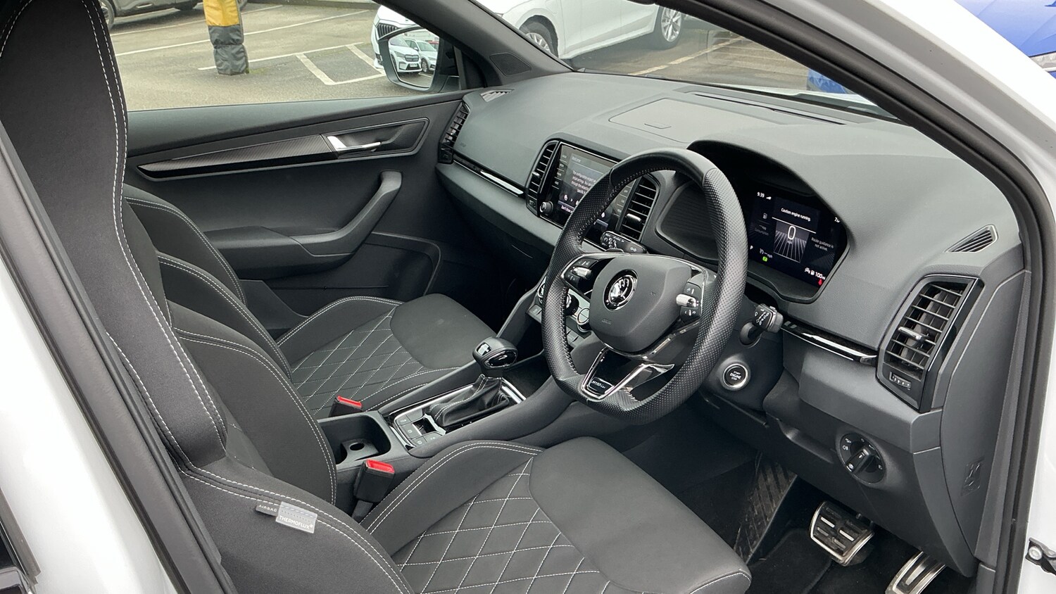 Used Skoda Karoq 2023 for sale - 77432509: Photo 6