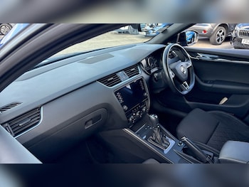 Used Skoda Octavia 2019 for sale - 75869796: Photo