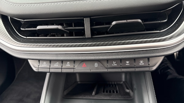 Used Skoda Enyaq 2025 for sale - 76006685: Photo 13