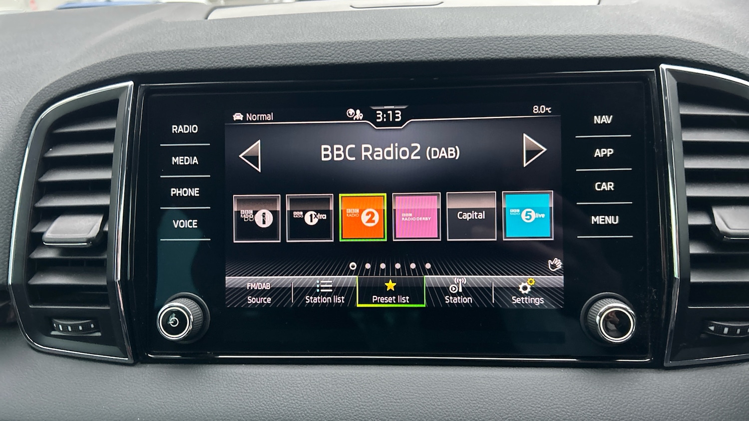 Used Skoda Karoq 2022 for sale - 77282945: Photo 12