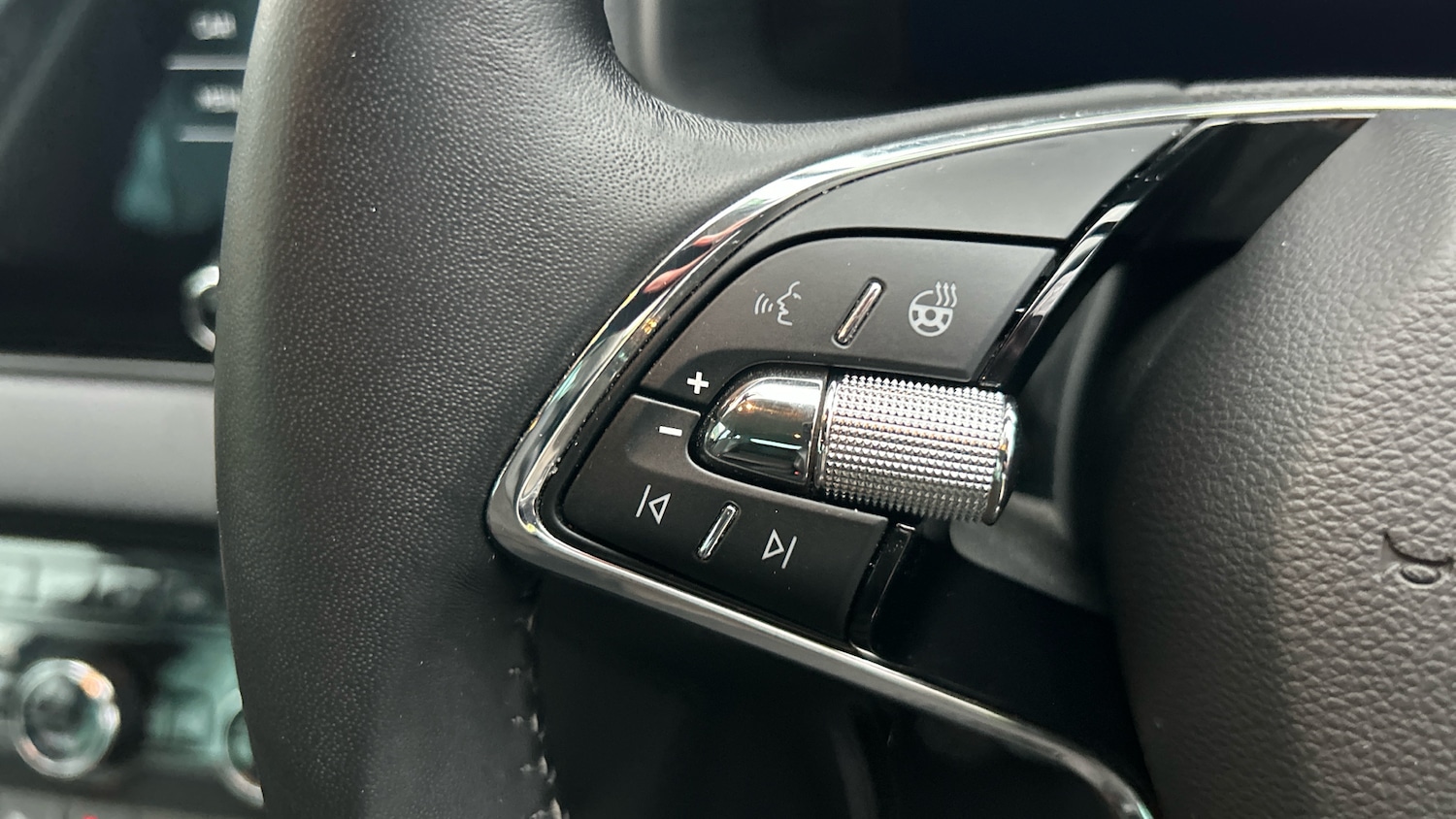 Used Skoda Karoq 2022 for sale - 77282945: Photo 17