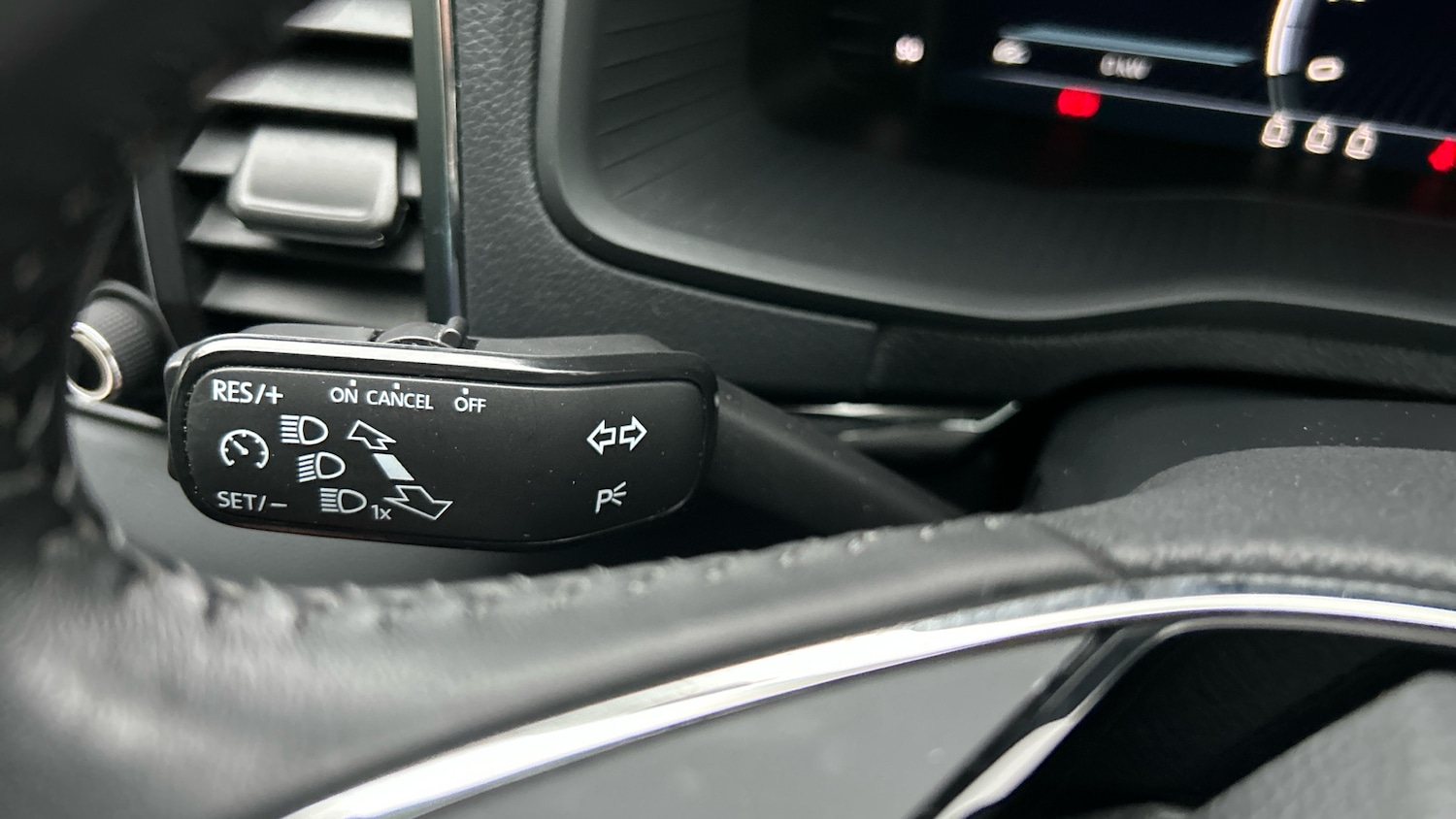 Used Skoda Karoq 2022 for sale - 77282945: Photo 22