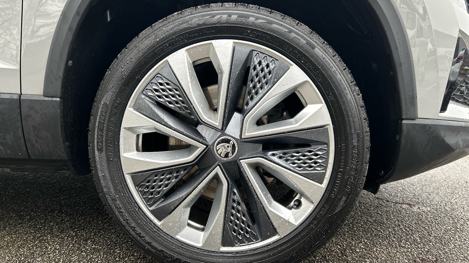 Used Skoda Karoq 2022 for sale - 77282945: Photo 5