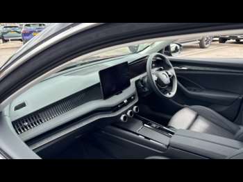 Used Skoda Superb 2024 for sale - 75271435: Photo
