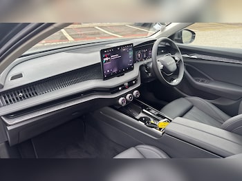 Used Skoda Superb 2025 for sale - 76836901: Photo