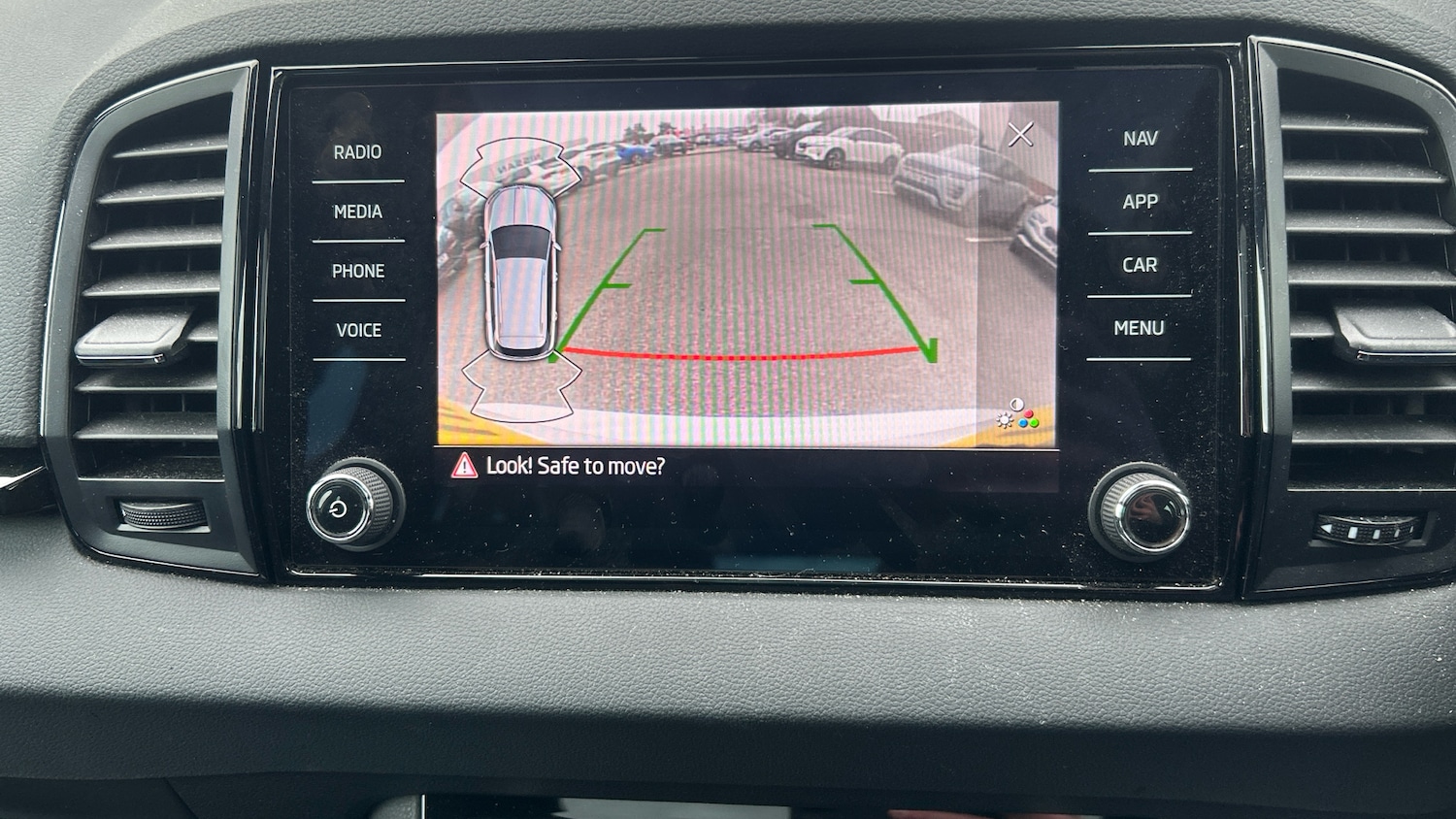 Used Skoda Karoq 2023 for sale - 77622321: Photo 24